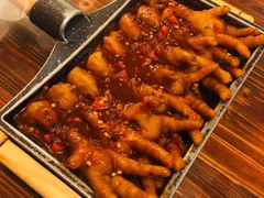 火辣鸡爪-恩你小木屋米酒店(安盛店)