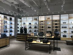 -首创奥特莱斯(西安店)