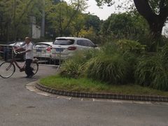 -上海汽车博览公园-北门停车场