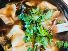 -小放牛炒菜馆(军校店)