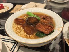 鲍鱼牛腩云吞-华庭(澳门伦敦人店)