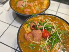 -肥汁米蘭香港米线(长宁来福士店)