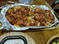 -老东镇啤酒屋海鲜加工·蒸汽海鲜·海鲜烧烤(台东店)