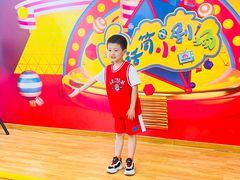 -蓝话筒·少儿成人演讲口才·主持朗诵·戏剧表演(大华第一坊店)