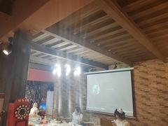 -玩坞轰趴馆·户外团建聚会主题生日派对馆(世豪广场店)