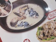 -陈大锅·岳阳鱼馆·地道岳阳菜(美食街店)