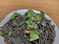 -小鱼小牛·鱼牛干锅·脆鱼火锅(世欧广场店)