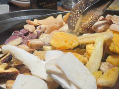 -一朵菌·野生菌探索家火锅(南亚店)