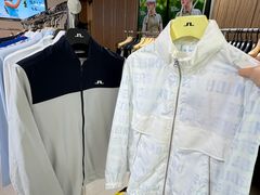 -广州周大福金融中心
