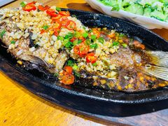 铁板鲫鱼-老友烧烤(万达店)