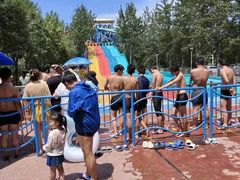 -欢乐水魔方水世界