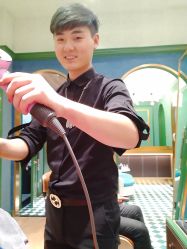 -逸丝风尚专注烫染