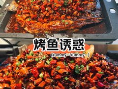 -江边城外烤全鱼(世茂广场店)