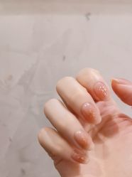 -悦指间美甲美睫