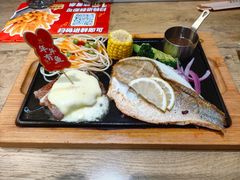 -必胜客(联投东方店)