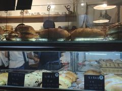 面包甜点陈列柜-仙峰天然面包(迎宾路店)