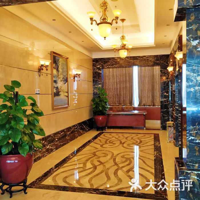 江门丽宫酒店推拿六楼图片