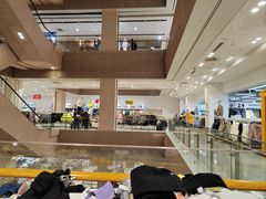 -BIGOFFS 超级折扣(仁恒伊势丹店)