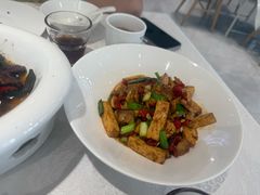 -湘君私厨.16年湘菜店(金匙望湖店)