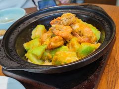 咸蛋黄丝瓜焗罗氏虾-常来小聚·广州非遗传承餐厅(中山二路店)