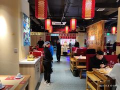 大堂-东镇老火锅(长春路首店)