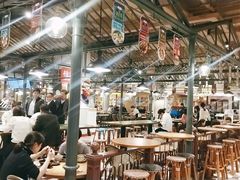 大堂-大食代美食广场(上海中心店)