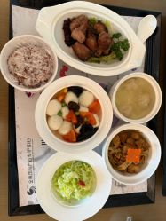 -金鹰国际月子中心(新街口店)