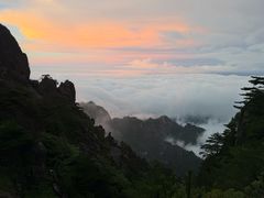 -黄山光明顶山庄