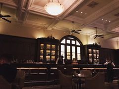 -LONG BAR 廊吧(外滩华尔道夫酒店)