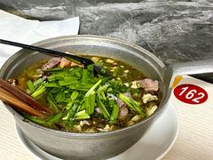-铁锅哥米线