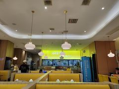 -黄记煌三汁焖锅(银盆岭万达广场店)
