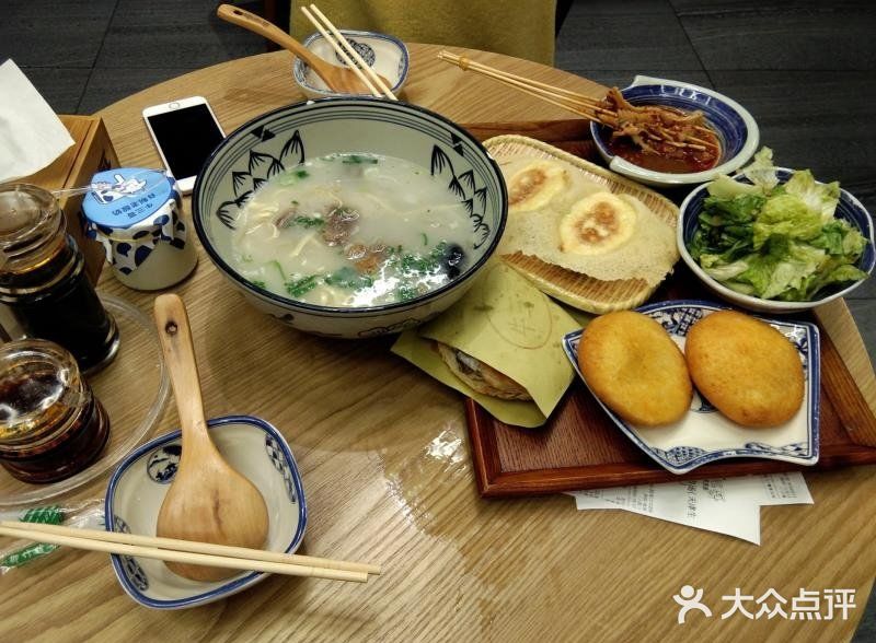 这里的小吃真不错哦