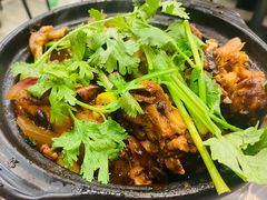 鸡鸡蛙蛙中煲-川香煲(茅台路店)