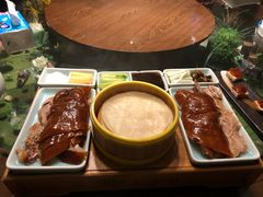 -九头鹰家宴(岳家嘴店)