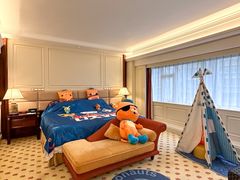 -深圳富苑皇冠假日套房酒店