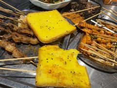 -马路牙子烧烤音乐酒馆(望京店)