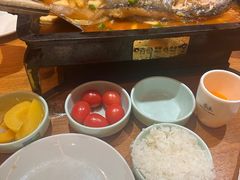-夯鱼烤鱼·尔滨地标美食(中央商场店)