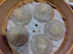 -乐忻皇朝(上海中心大厦店)