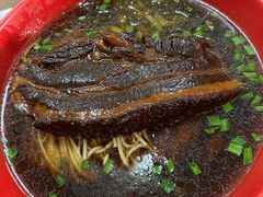-小龙大肉面馆