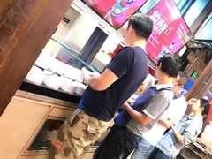 -热火朝天鲜切牛肉火锅(南强街巷店)