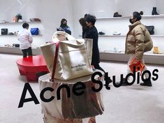 -Acne Studios(芮欧百货店)