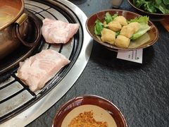 -阿山卓·野生菌火锅·纳西火塘烤肉