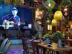 -临界音乐酒馆·小龙虾·江湖菜(华熙LIVE·鱼洞店)