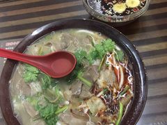-陈记贵州遵义羊肉粉·酸汤鱼(法华镇路店)