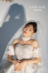 -Lady  Jane高端婚纱礼服馆