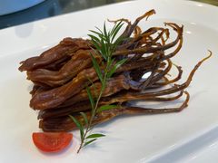 -香山湖渔家大院