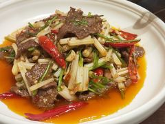 -万重锦·人文川菜馆(骡马市店)