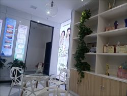 -蕾特恩专业祛痘旗舰店