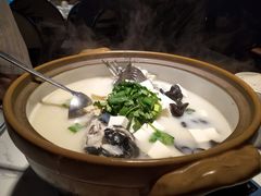 -姜君·千岛湖鱼头馆(浦东大道店)