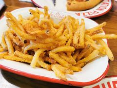 黄金脆薯-Tubestation站点比萨(新世界大望路店)